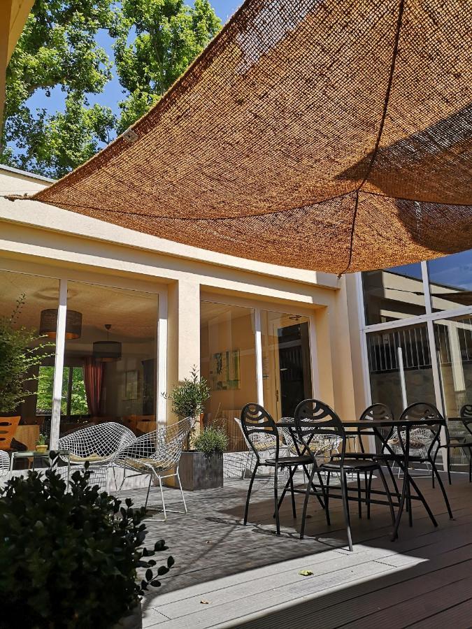Hotel Le Moulin de César Vaison-la-Romaine Exterior foto