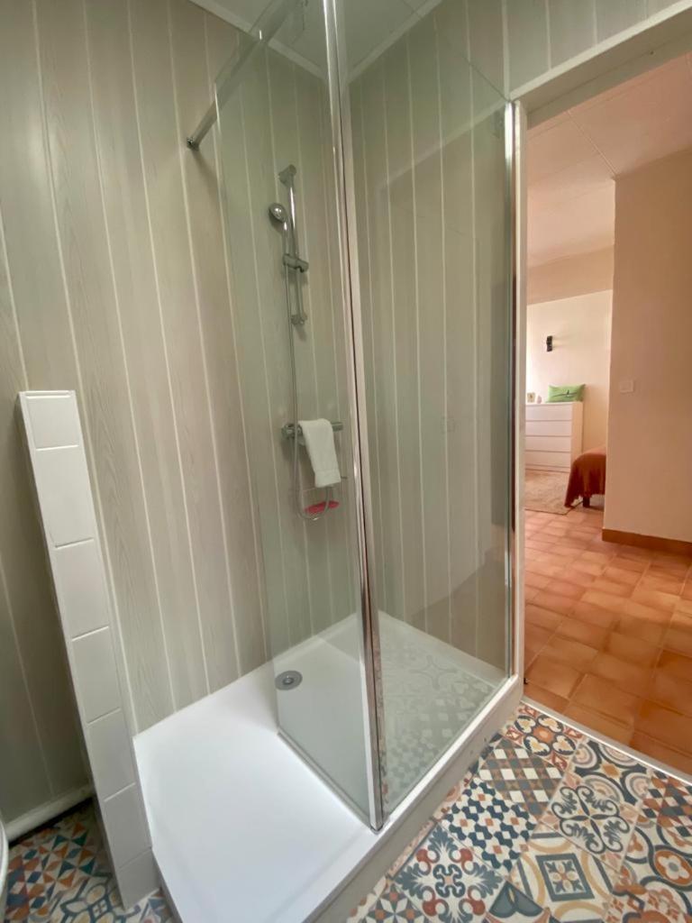 Hotel Le Moulin de César Vaison-la-Romaine Habitación foto